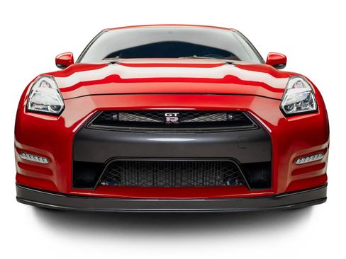 Used 2015 Nissan GT-R Premium AWD/4WD image 8