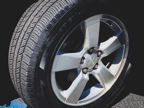 Used 2014 Chevrolet Cruze LT FWD image 18