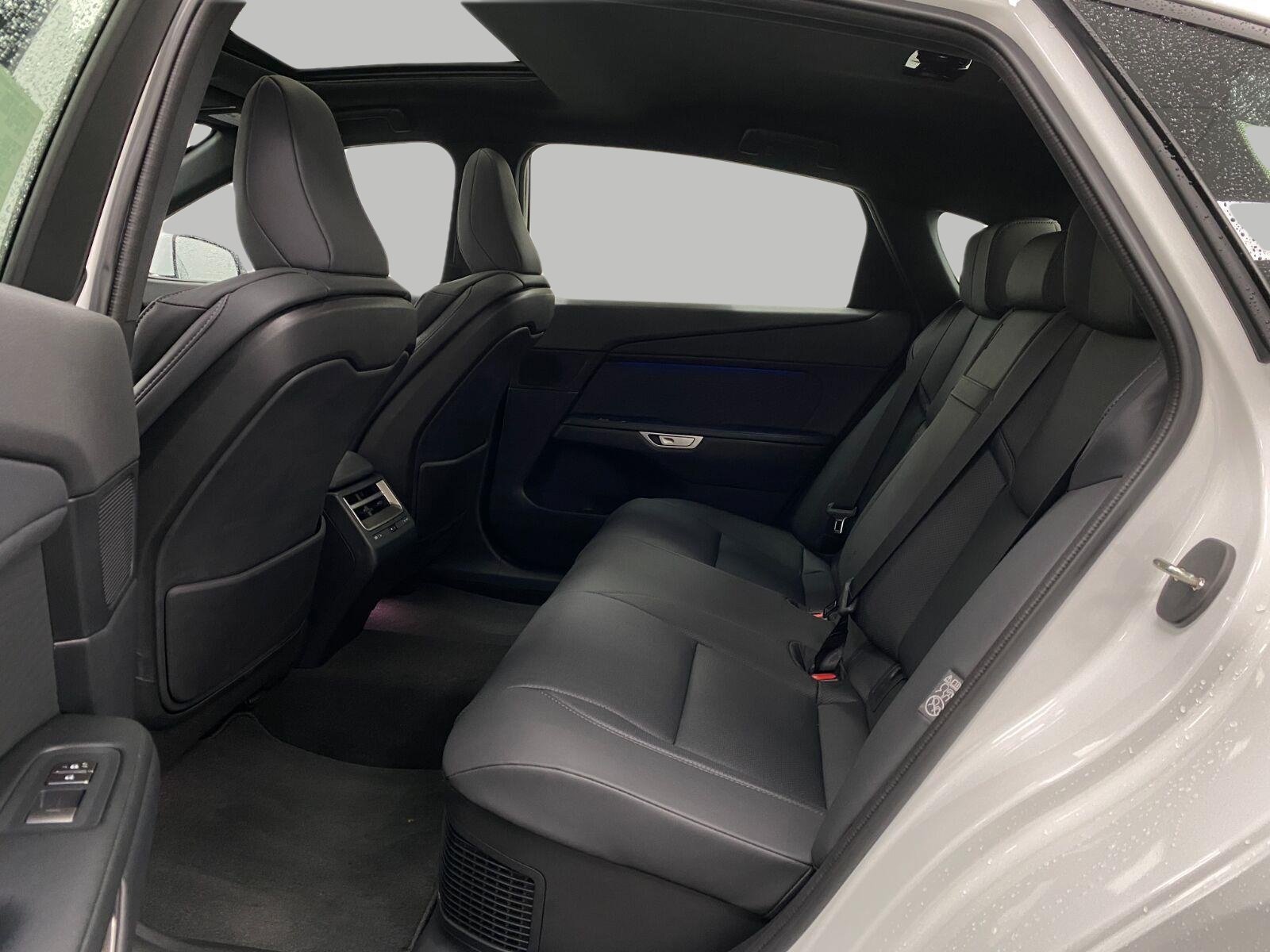 New 2026 Lexus ES 350h AWD w/ Convenience Package image 29