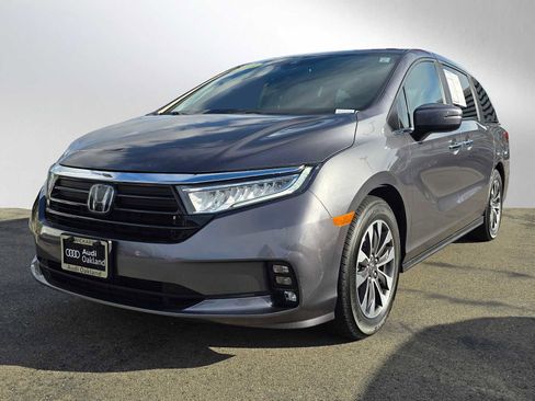 Used 2023 Honda Odyssey EX-L image 7