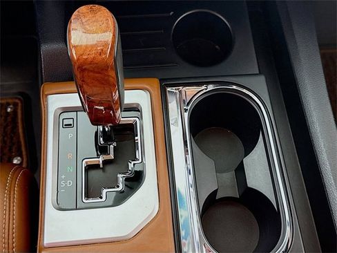 Used 2017 Toyota Tundra 1794 Edition image 19