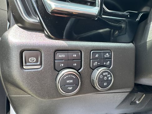 Used 2024 Chevrolet Silverado 2500 LT w/ Z71 Sport Edition AWD/4WD image 9