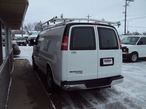 Used 2014 Chevrolet Express 1500 AWD 1500 135 image 5