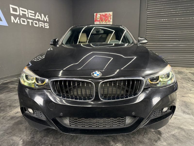 Used 2017 BMW 330i Gran Turismo xDrive AWD/4WD image 2