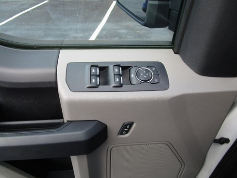 Used 2020 Ford F150 XL w/ XL Power Equipment Group image 19