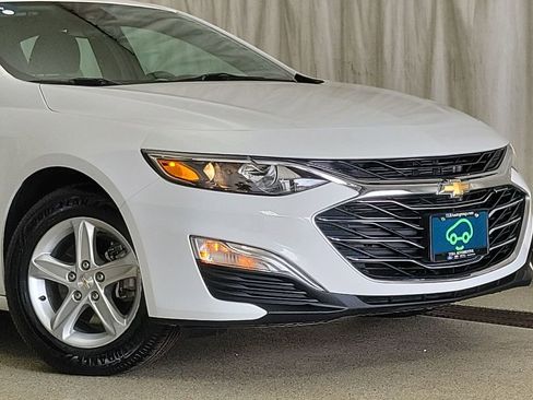 Certified 2024 Chevrolet Malibu LS image 3