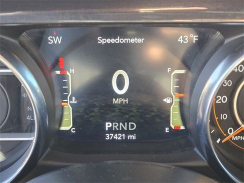 Used 2021 Jeep Wrangler Unlimited Sahara image 20