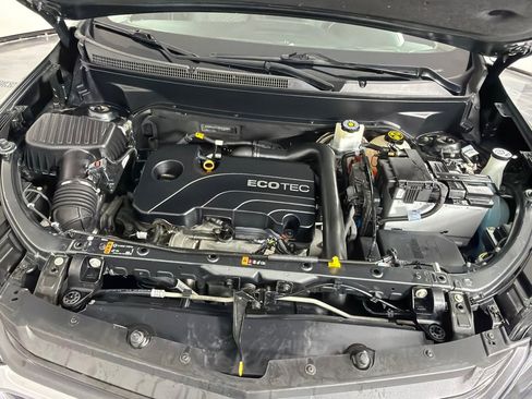 Used 2019 Chevrolet Equinox LT w/ Driver Convenience Package FWD image 27
