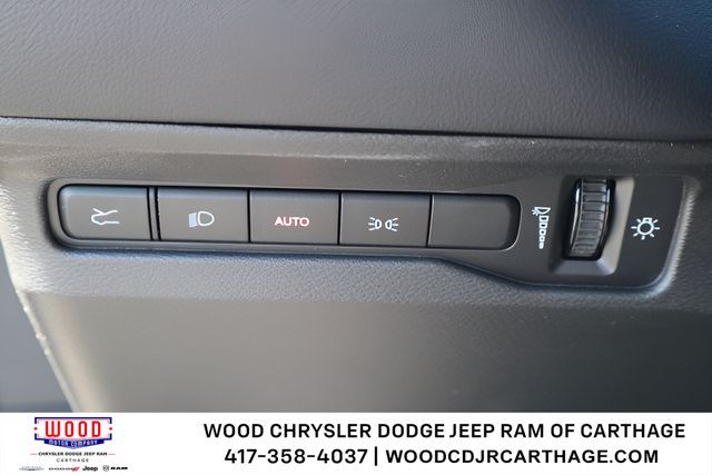 New 2026 Dodge Charger Scat Pack w/ Blacktop Package AWD/4WD image 18