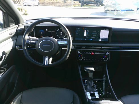 Used 2025 Hyundai Santa Cruz Limited image 31