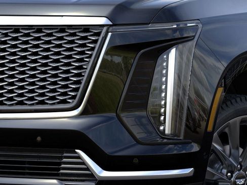 New 2026 Cadillac Escalade ESV Luxury w/ LPO, Radiant Package AWD/4WD image 31