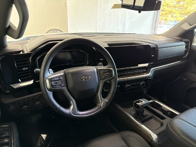 Certified 2025 Chevrolet Silverado 1500 RST w/ Convenience Package II AWD/4WD image 18