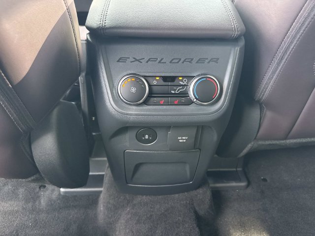 New 2026 Ford Explorer Platinum RWD image 18