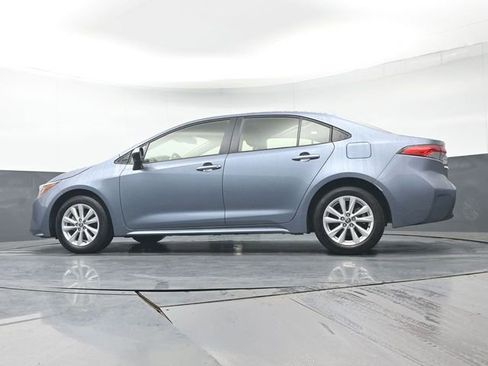 Used 2023 Toyota Corolla LE w/ LE Convenience Package image 29