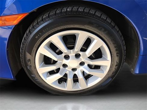 Used 2017 Honda Civic LX image 9