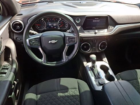 Used 2022 Chevrolet Blazer LT AWD/4WD image 2
