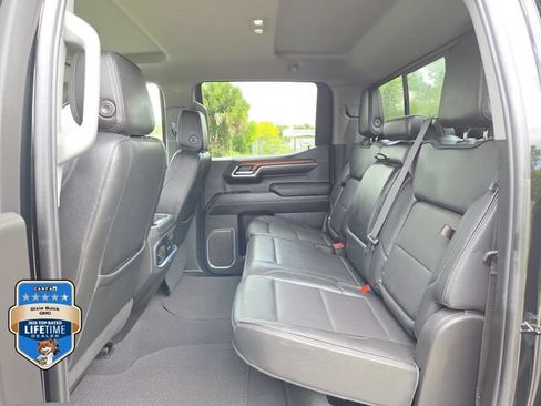 Certified 2023 GMC Sierra 1500 Denali w/ Technology Package AWD/4WD image 8