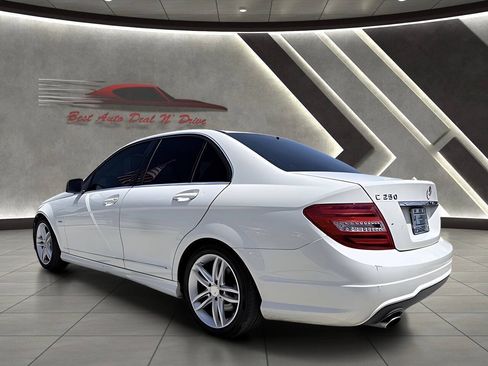Used 2012 Mercedes-Benz C 250 Sedan image 19