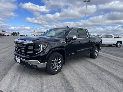 Used 2022 GMC Sierra 1500 SLT w/ SLT Convenience Package