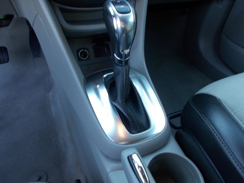 Used 2016 Buick Encore FWD image 30
