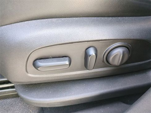 Certified 2020 GMC Terrain SLT w/ Preferred Package image 22