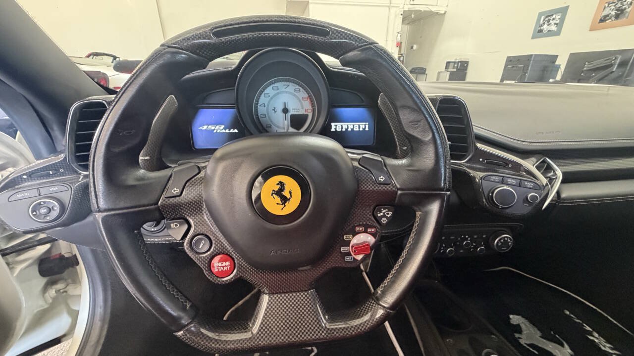Used 2012 Ferrari 458 Italia Coupe RWD image 59