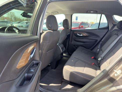Used 2019 GMC Terrain SLE w/ LPO, Floor Liner Package FWD image 29