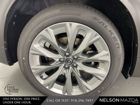 New 2026 MAZDA CX-90 Plug-In Hybrid w/ Preferred image 13