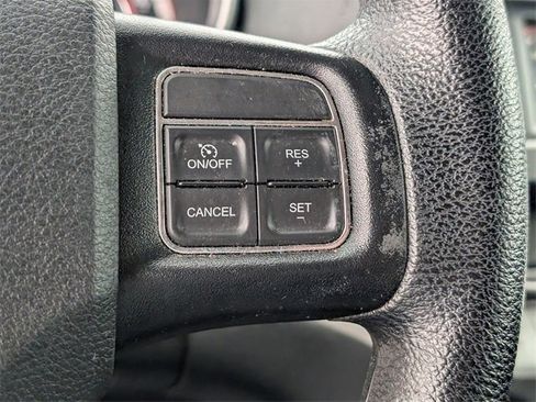 Used 2020 Dodge Journey SE w/ Blacktop Package image 23