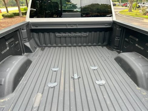 Used 2024 GMC Sierra 2500 Denali Ultimate w/ Max Trailering Package AWD/4WD image 8
