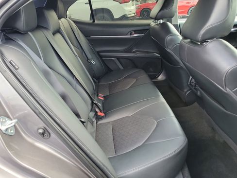 Used 2021 Toyota Camry XSE FWD image 19