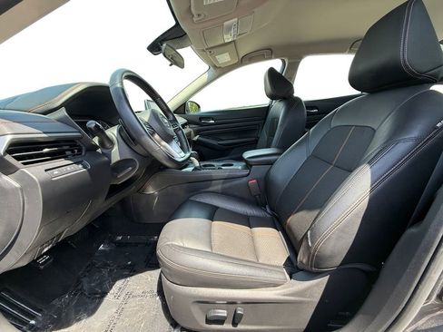 Used 2020 Nissan Altima 2.5 SR FWD image 9