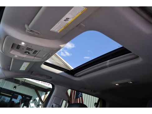 Used 2018 Chevrolet Tahoe Premier w/ RST 6.2L Performance Edition image 30