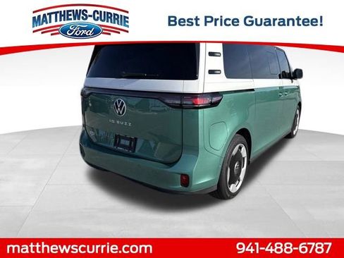 Used 2025 Volkswagen ID. Buzz Pro S Plus RWD image 4