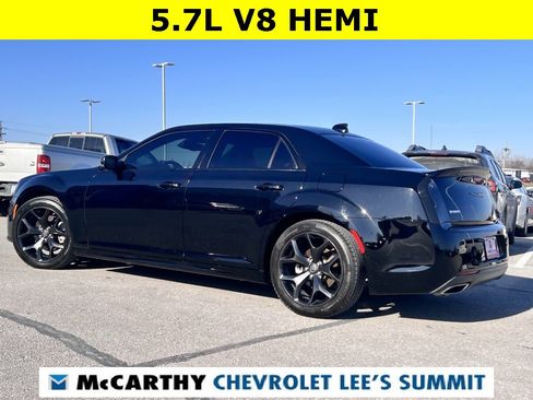 Used 2023 Chrysler 300 S w/ Comfort Group image 5