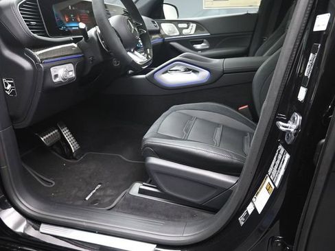 New 2026 Mercedes-Benz GLE 53 AMG 4MATIC Coupe image 17
