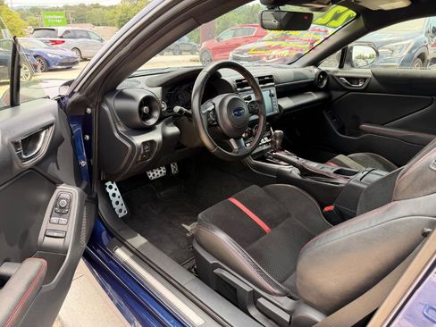 Used 2022 Subaru BRZ Limited RWD image 4