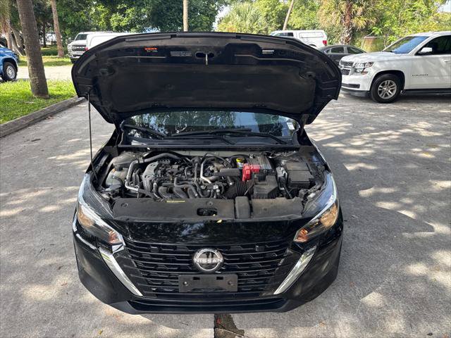 Used 2025 Nissan Sentra SV FWD image 33
