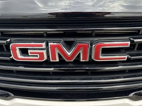 Used 2023 GMC Terrain SLT w/ Elevation Edition FWD image 31