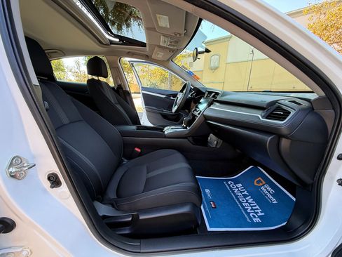 Used 2018 Honda Civic EX image 16