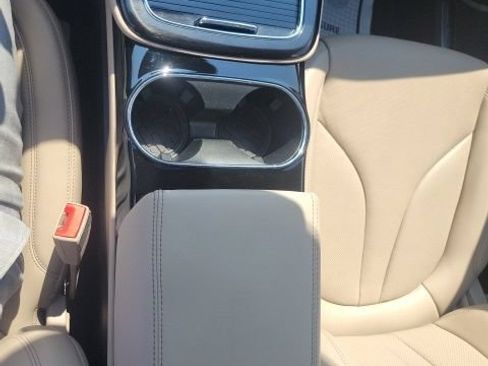 Certified 2022 Lincoln Nautilus Reserve w/ Luxury Package AWD/4WD image 42