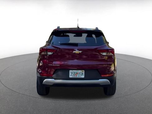 Used 2025 Chevrolet TrailBlazer LT image 12