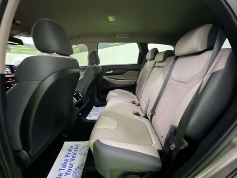 Used 2020 Hyundai Santa Fe SEL FWD image 25