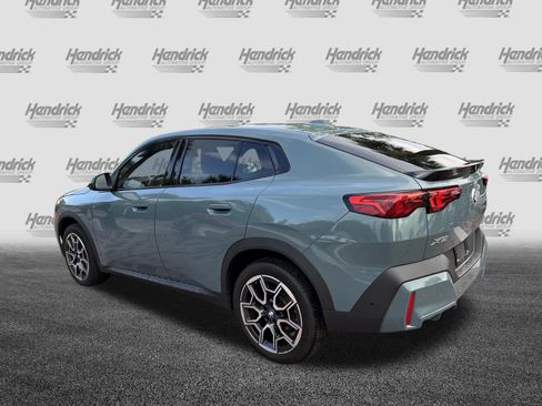 Used 2025 BMW X2 xDrive28i AWD/4WD image 8