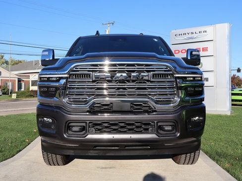 Used 2025 RAM 2500 Laramie image 6