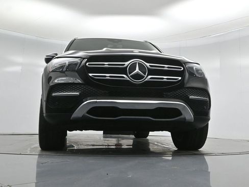 Used 2023 Mercedes-Benz GLE 350 4MATIC w/ Premium Package image 46
