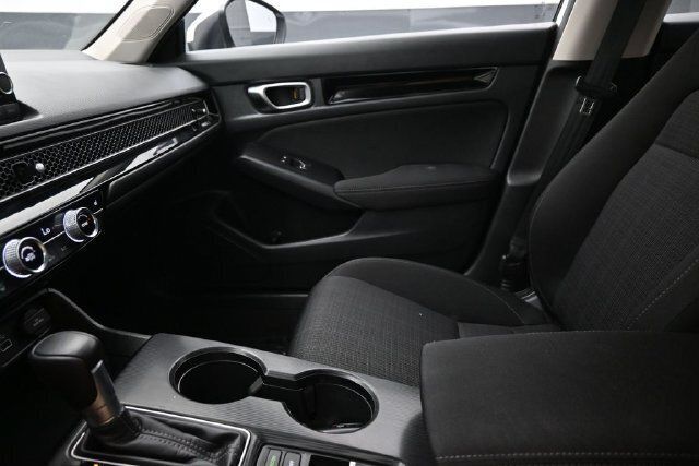 Used 2024 Honda Civic EX image 13