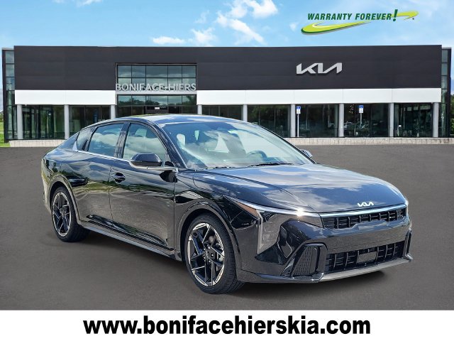 New 2026 Kia K4 GT-Line w/ GT-Line Premium Package FWD image 1