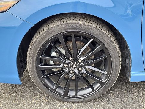 Used 2024 Toyota Camry XSE image 10