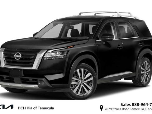 Used 2022 Nissan Pathfinder Platinum w/ Cargo Package FWD image 1